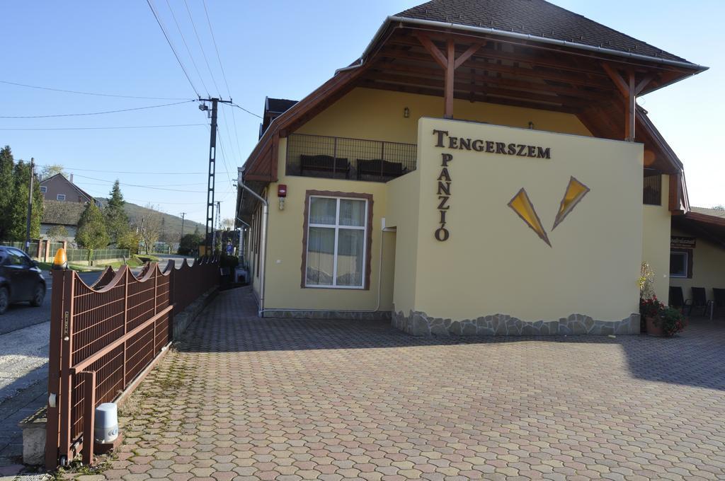 Tengerszem Panzio Bed and Breakfast Bánk Rum bild