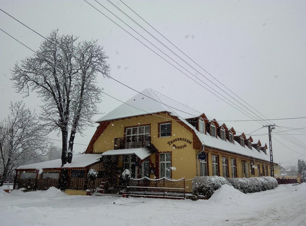 Tengerszem Panzio Bed and Breakfast Bánk Exteriör bild